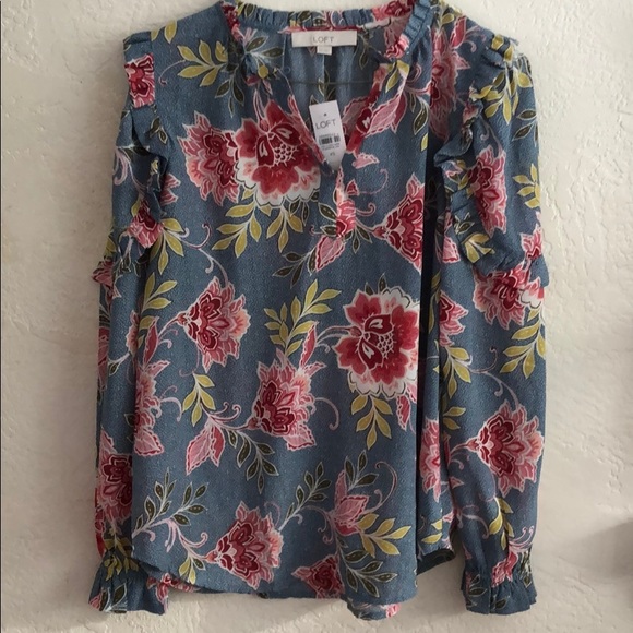LOFT Tops - Loft NWT floral, frilly blouse